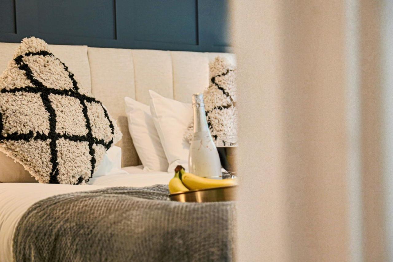 Campbell Park Apartment - City Centre - Free Parking, Balcony, Super-Fast Wifi And Smart Tv With Netflix By Yoko Property Milton Keynes Exterior photo