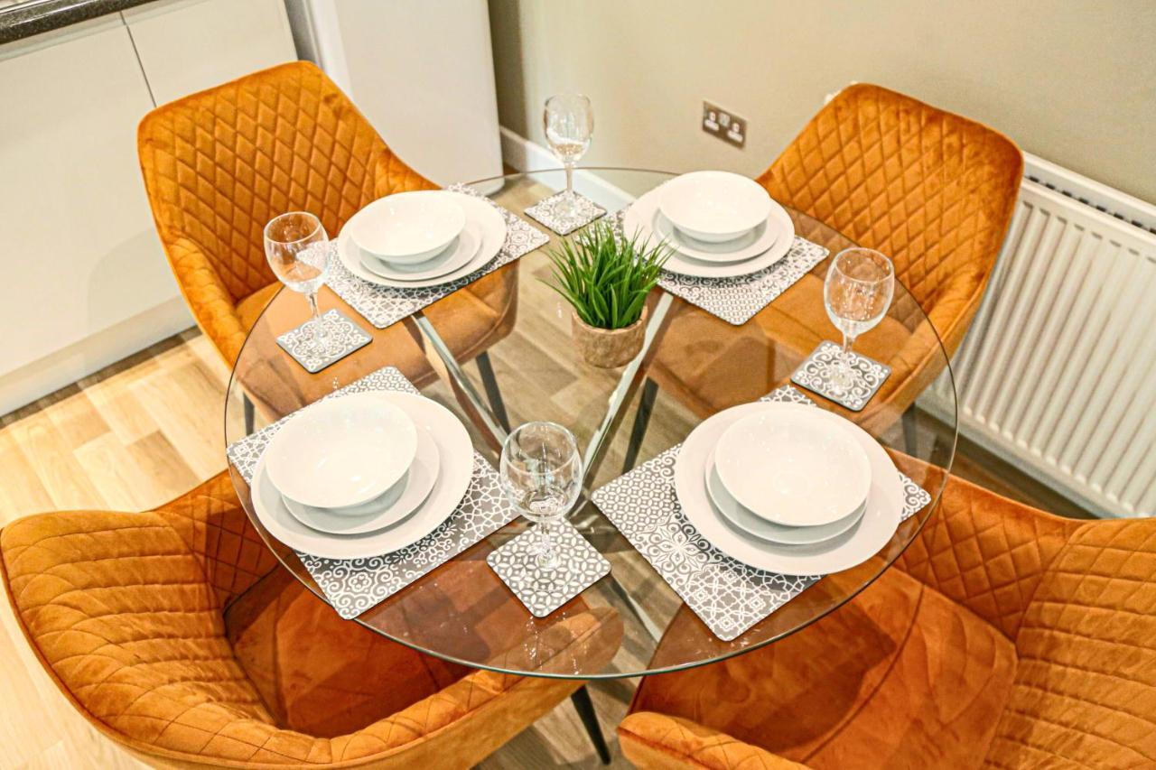 Campbell Park Apartment - City Centre - Free Parking, Balcony, Super-Fast Wifi And Smart Tv With Netflix By Yoko Property Milton Keynes Exterior photo